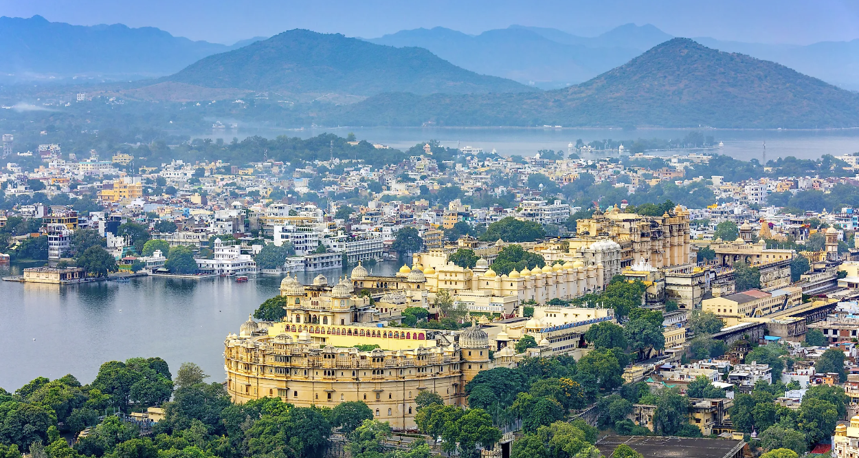 2 Nights 3 Days Tour Package to Udaipur